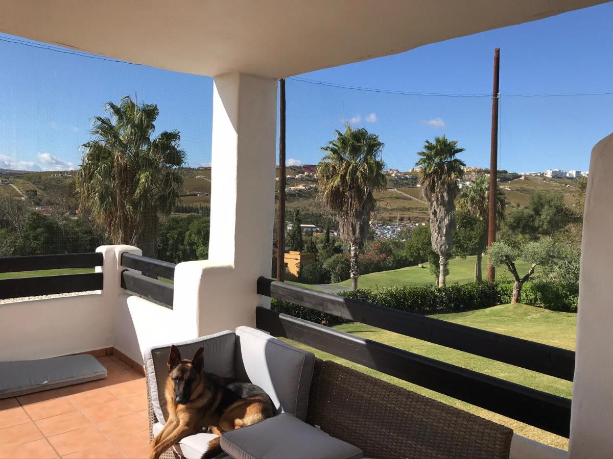 Lotus Marco Apartment Casares Luaran gambar