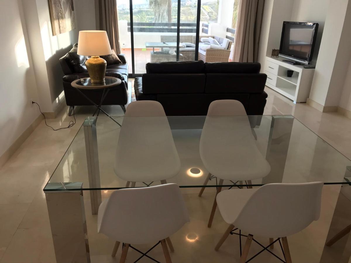 Lotus Marco Apartment Casares Luaran gambar