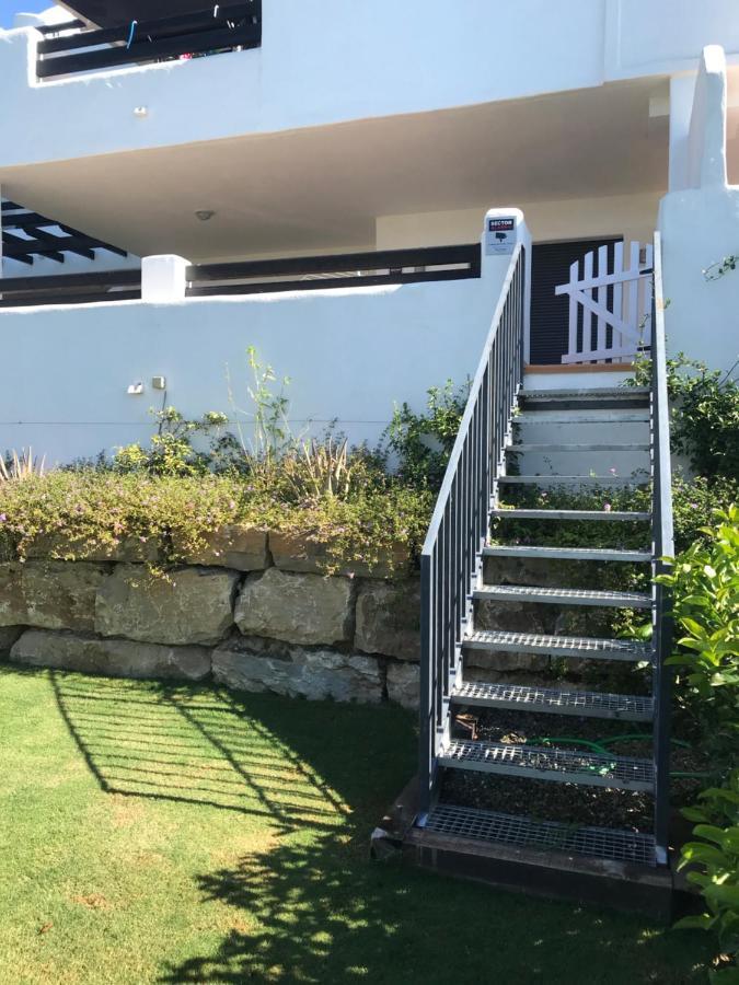 Lotus Marco Apartment Casares Luaran gambar